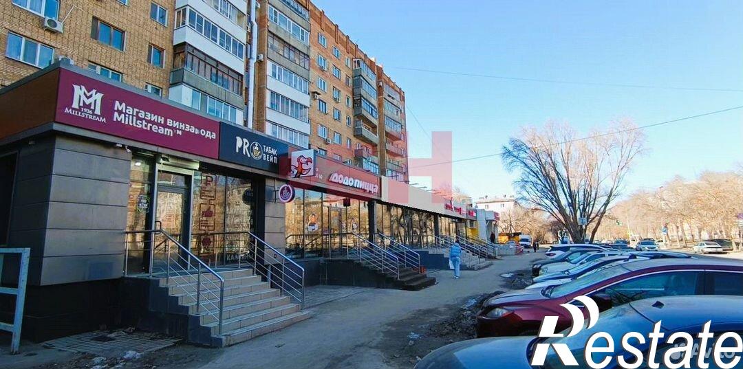 Сдать торговое помещение за 135 000 рублей на улица Мориса Тореза, 13А