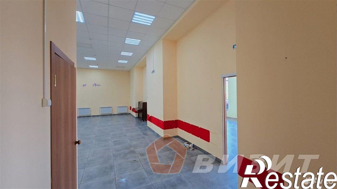 Сдать торговое помещение за 256 000 рублей на мкр-н Крутые Ключи, 46
