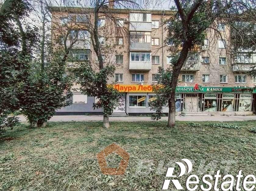 Сдать торговое помещение за 100 000 рублей на Московское шоссе, 108