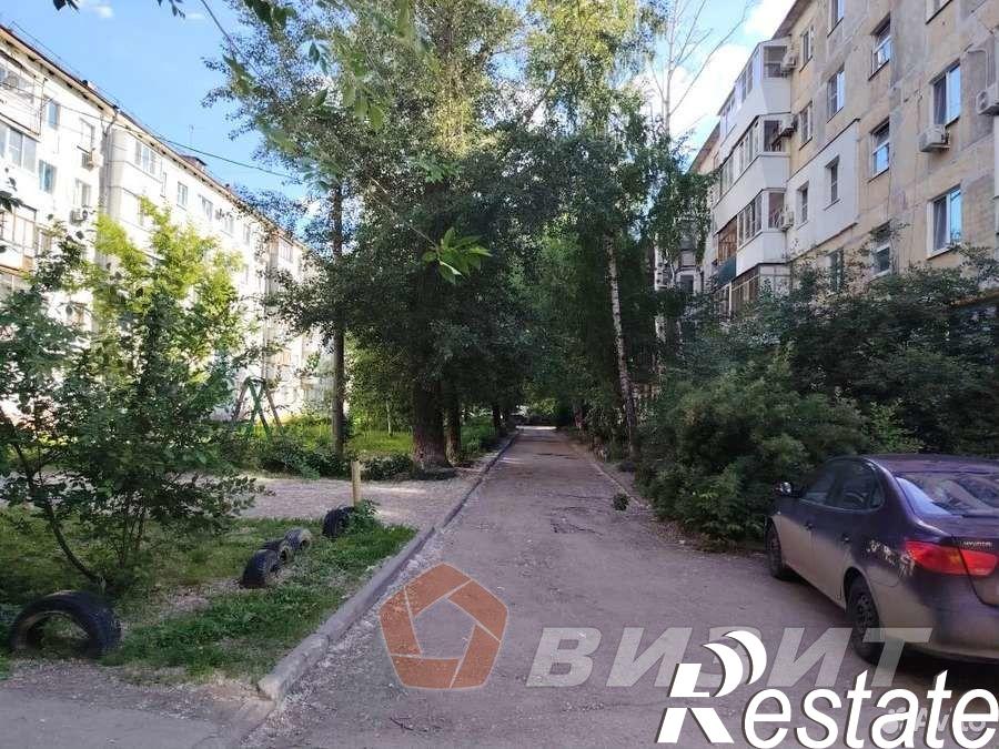 Купить торговое помещение за 9 300 000 рублей на Пугачёвский тракт, 57