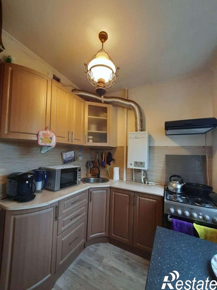 2-комн квартира Балаковская улица, 28