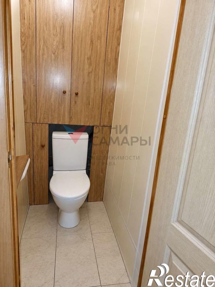 2-комн квартира Строителей улица, 22