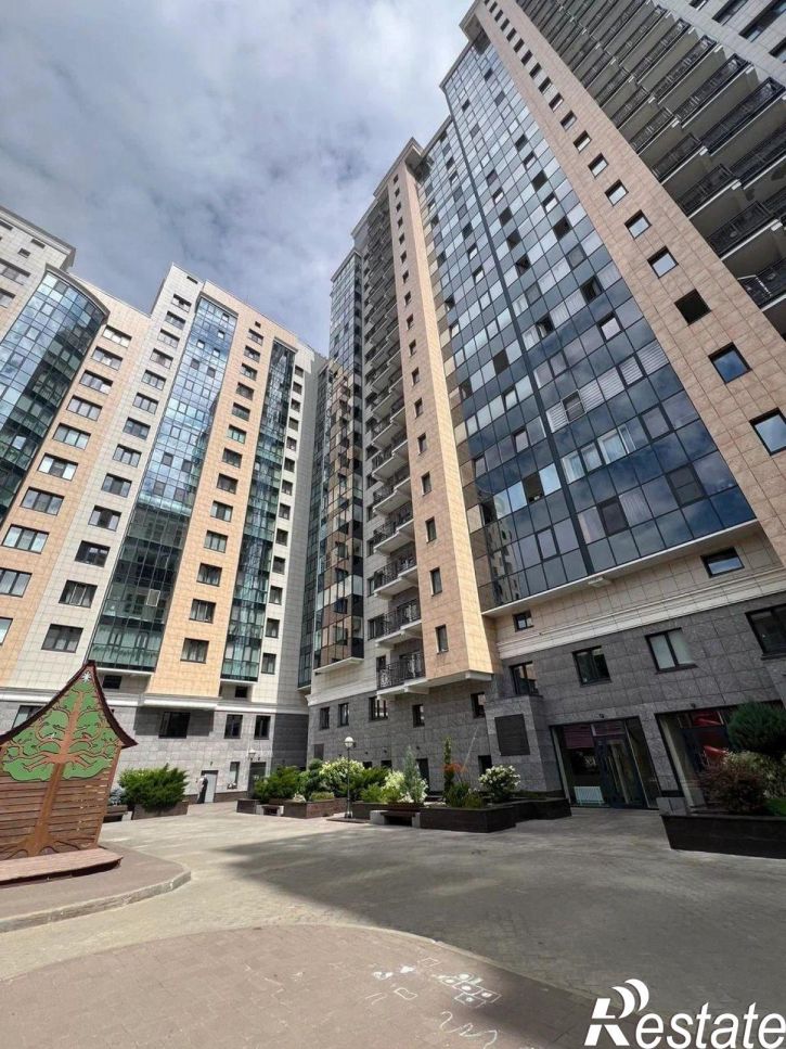 4-комн квартира Самарская улица, 200А