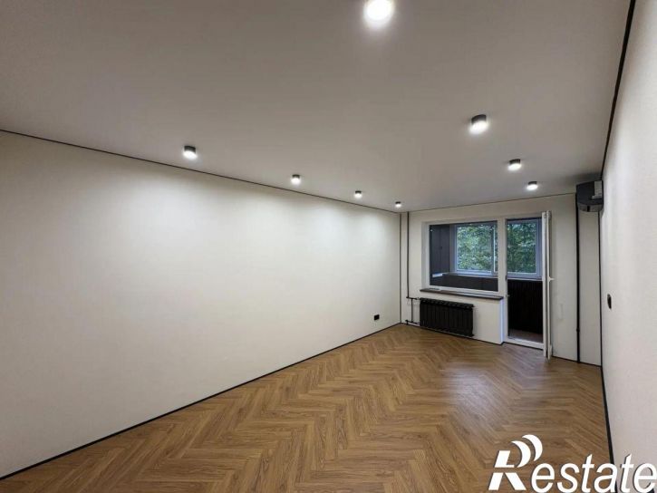 3-комн квартира Челюскинцев улица, 23