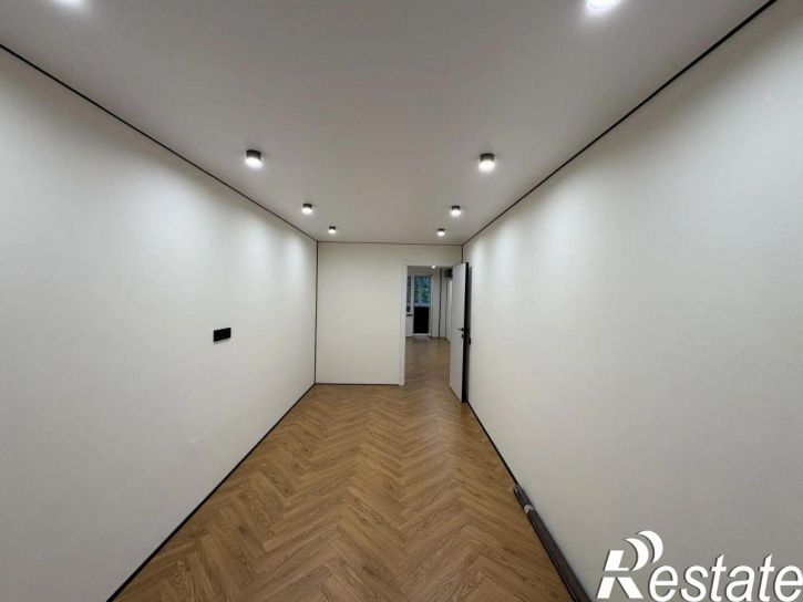 3-комн квартира Челюскинцев улица, 23