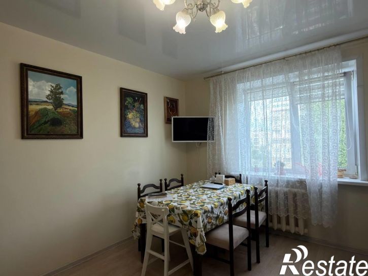 4-комн квартира Стара-Загора улица, 90