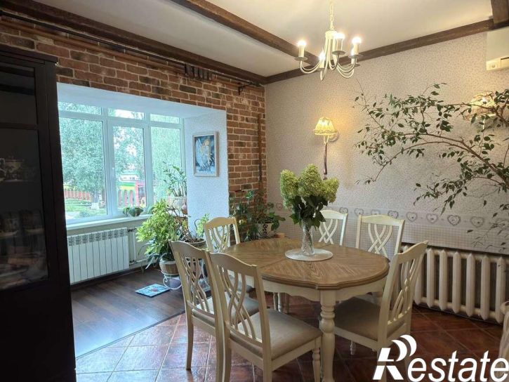4-комн квартира Ленинская улица, 74