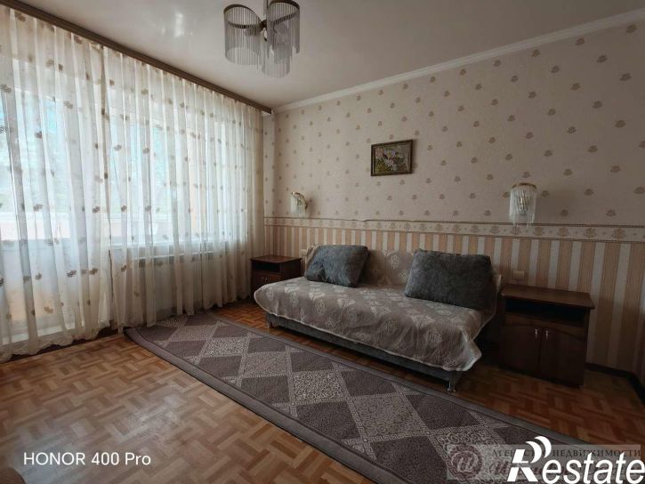3-комн квартира Ялтинская улица, 28кА