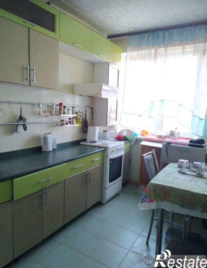 3-комн квартира Осипенко улица, 24