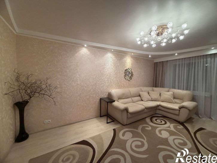 4-комн квартира Аминева улица, 6