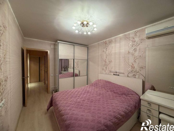 4-комн квартира Аминева улица, 6