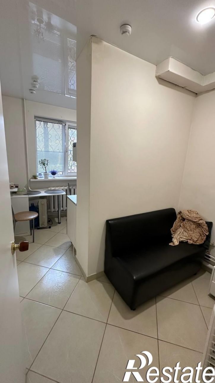 Офис Мориса Тореза улица, 48