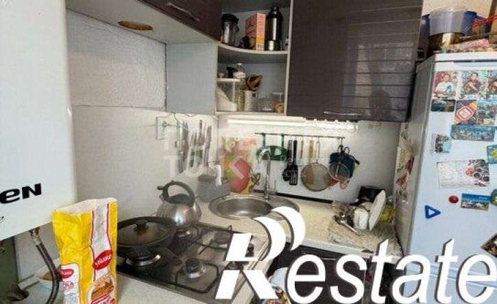 2-комн квартира улица Виталия Жалнина, 20,  д. 20