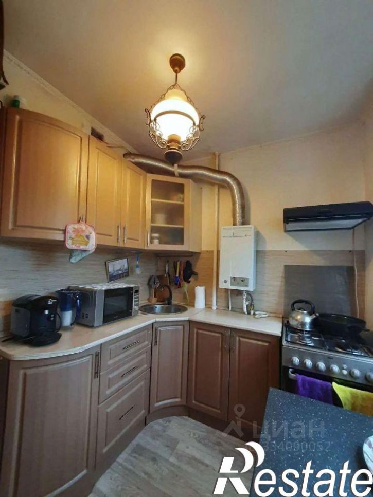 2-комн квартира Балаковская улица, 28,  д. 28