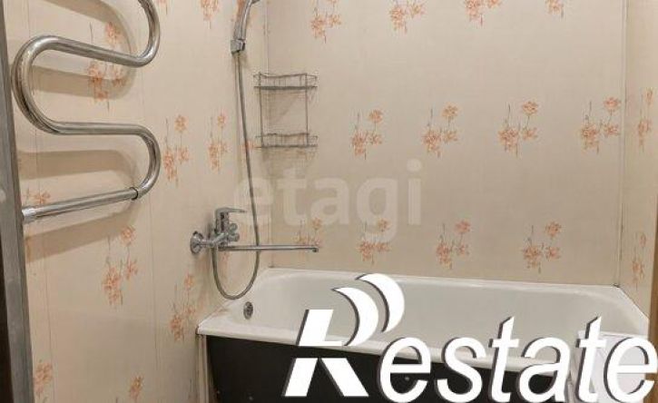 4-комн квартира улица Георгия Димитрова, 11,  д. 11
