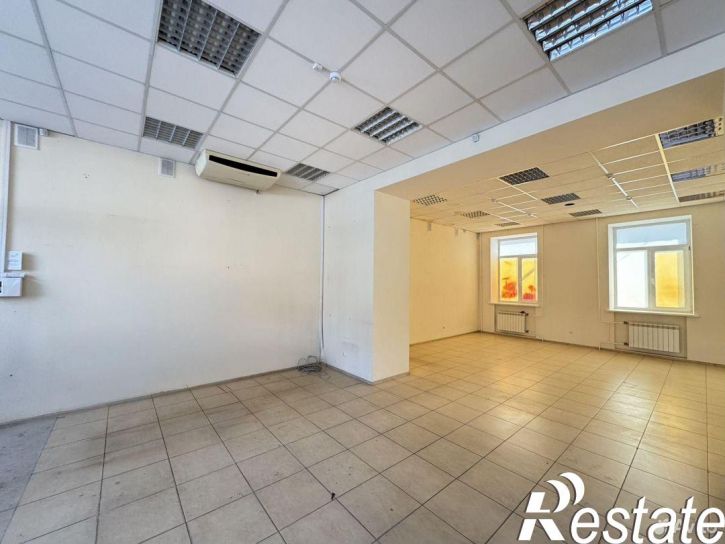 Торговое помещение Путейская улица, 28,  д. 28