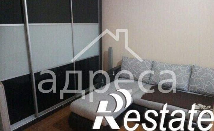2-комн квартира улица Максима Горького, 44,  д. 44