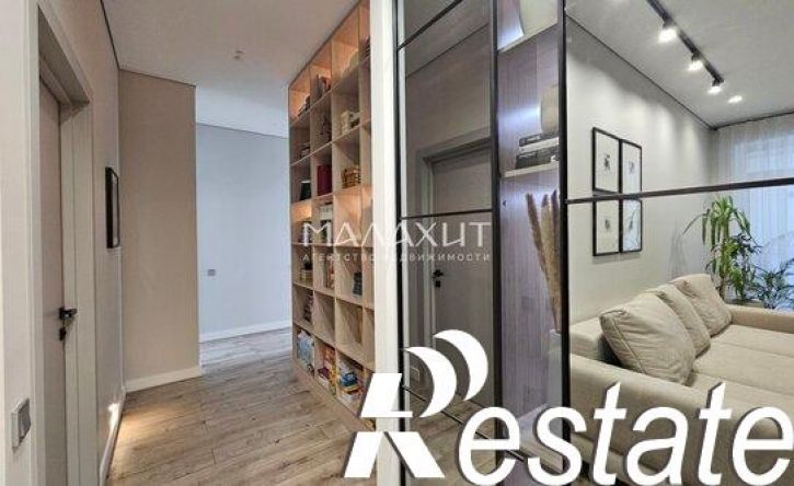 4-комн квартира улица Водников, 33,  д. 33