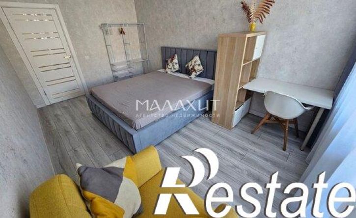 3-комн квартира Ново-Садовая улица, 25,  д. 25