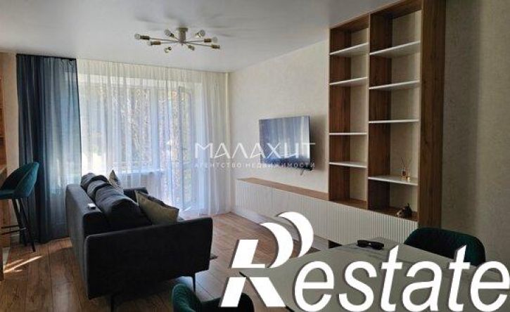 3-комн квартира Ново-Садовая улица, 25,  д. 25