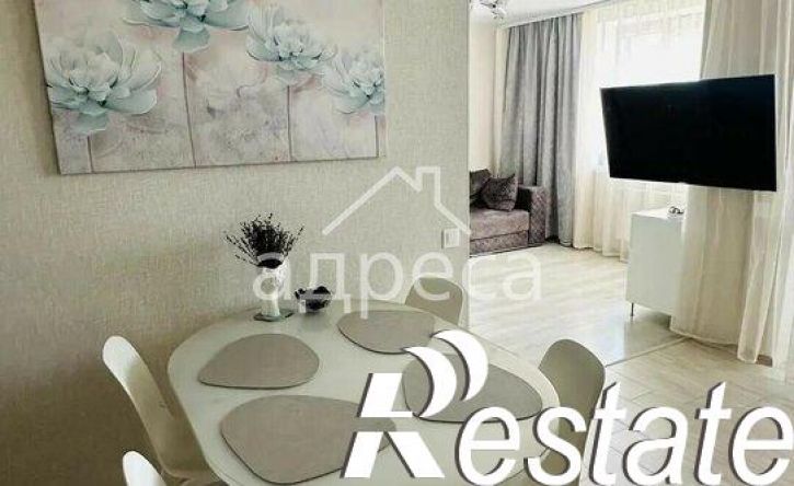3-комн квартира Революционная улица, 101В,  д. 101В