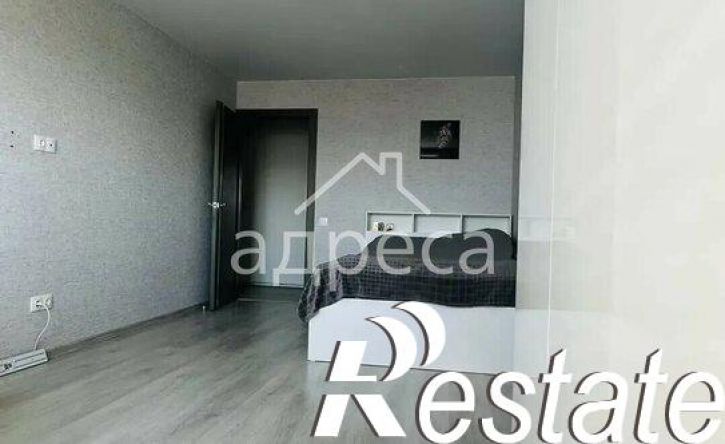 3-комн квартира Революционная улица, 101В,  д. 101В