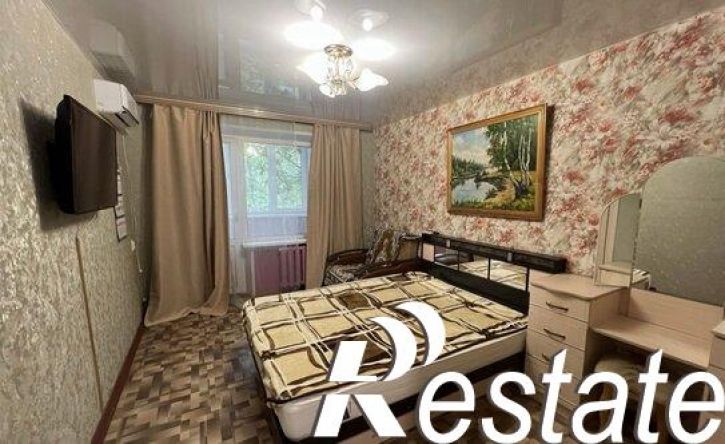 2-комн квартира проспект Карла Маркса, 388,  д. 388