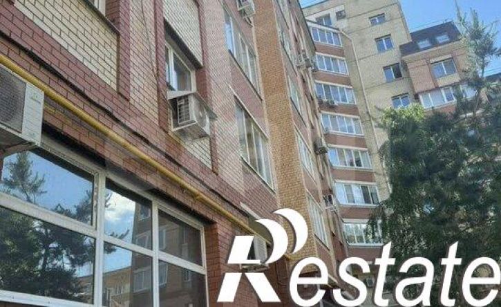 3-комн квартира Ленинградская улица, 100,  д. 100