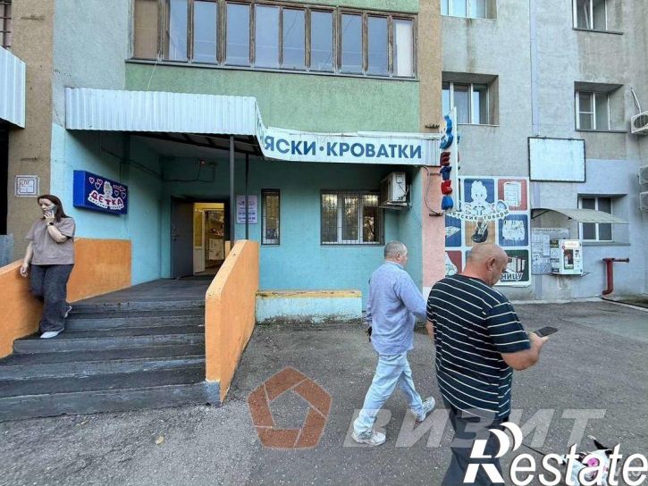 Торговое помещение улица Карбышева, 67,  д. 67