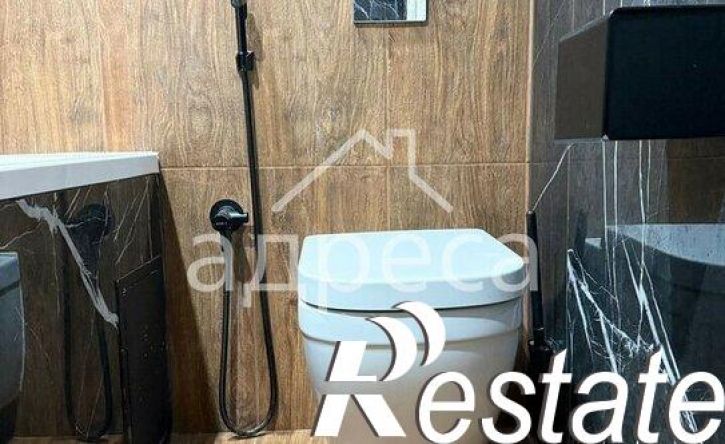 2-комн квартира улица Красных Коммунаров, 38,  д. 38