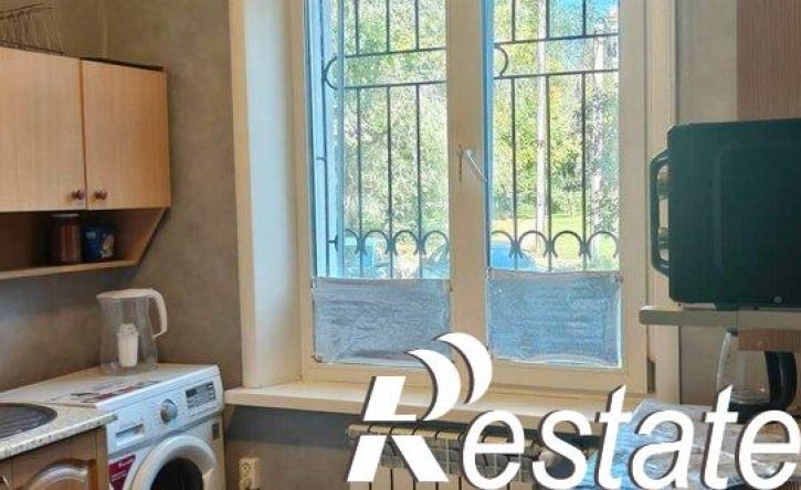 2-комн квартира улица Красных Коммунаров, 30,  д. 30