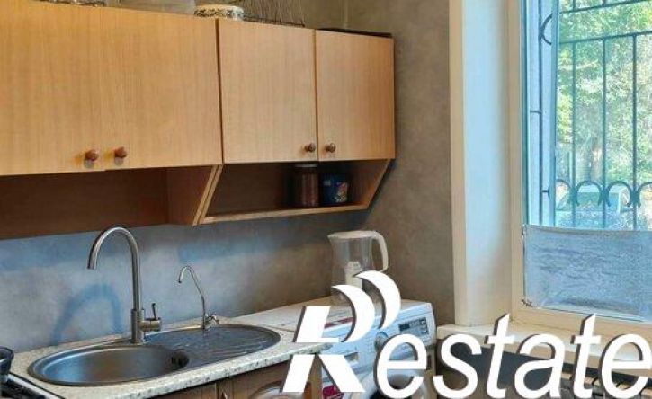 2-комн квартира улица Красных Коммунаров, 30,  д. 30