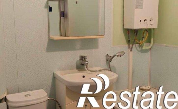 2-комн квартира улица Красных Коммунаров, 30,  д. 30
