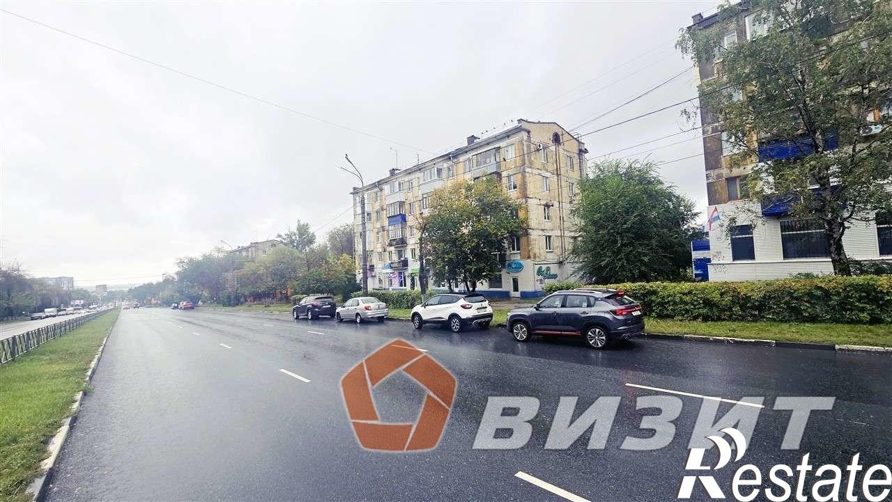 Сдать торговое помещение за 70 000 рублей на Гагарина улица, 135