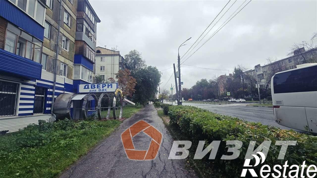 Сдать торговое помещение за 70 000 рублей на Гагарина улица, 135