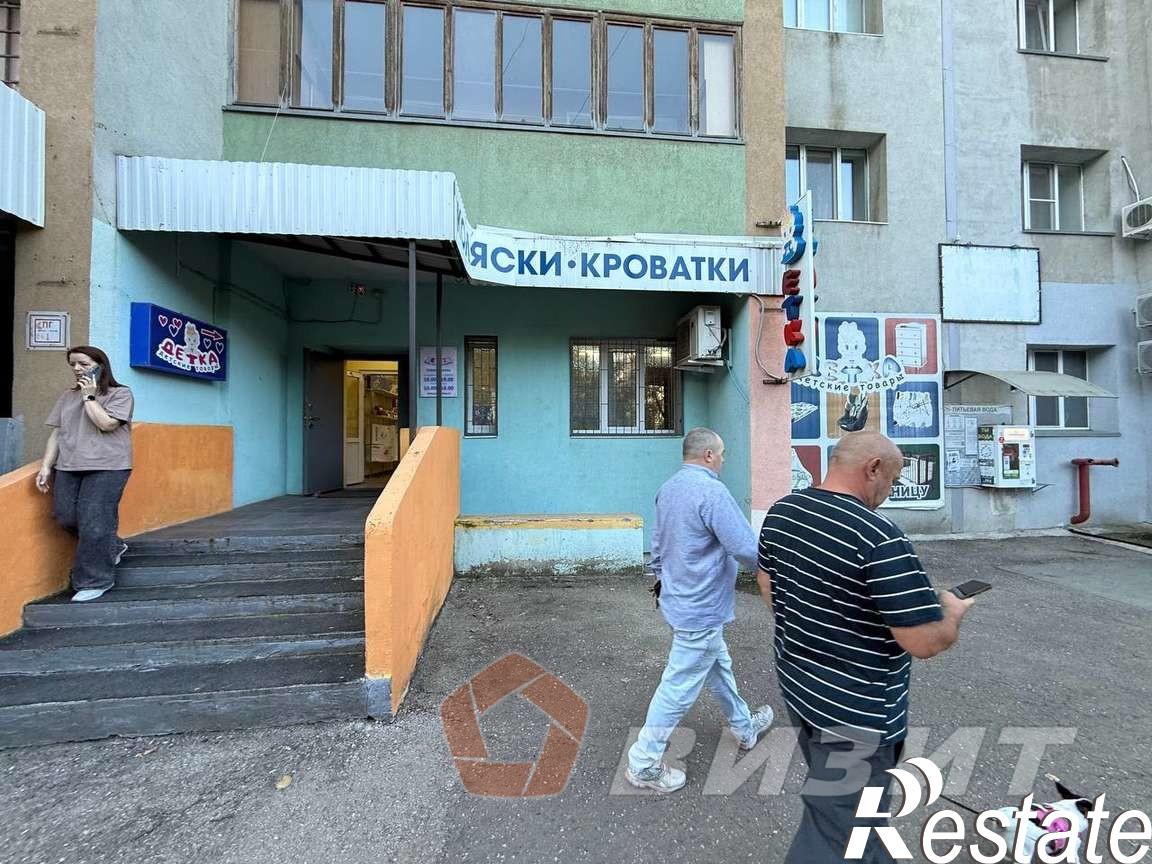 Сдать торговое помещение за 75 000 рублей на Карбышева улица, 67