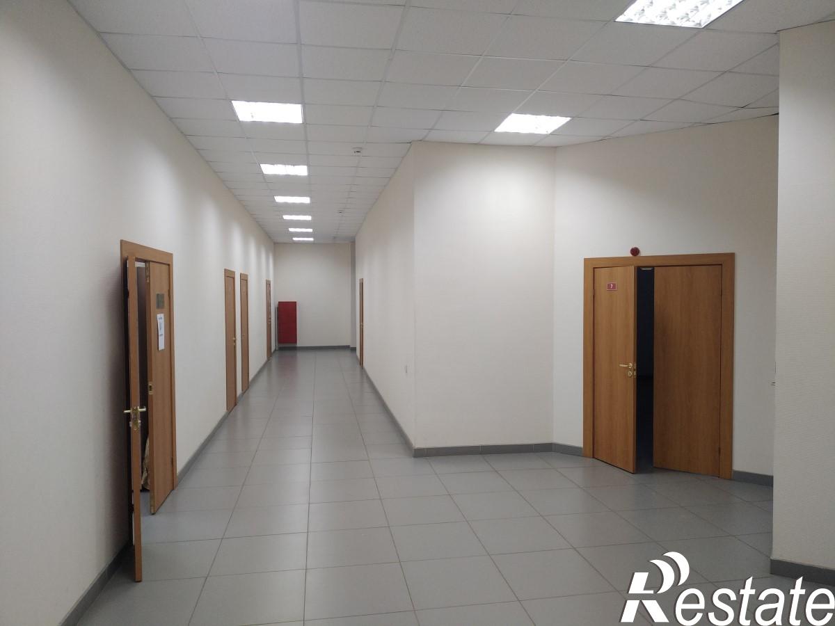 Купить офис, помещение под офис за 25 000 000 рублей на Севастопольский переулок, 1