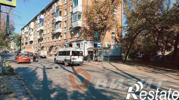 Торговое помещение Металлургов проспект, 87
