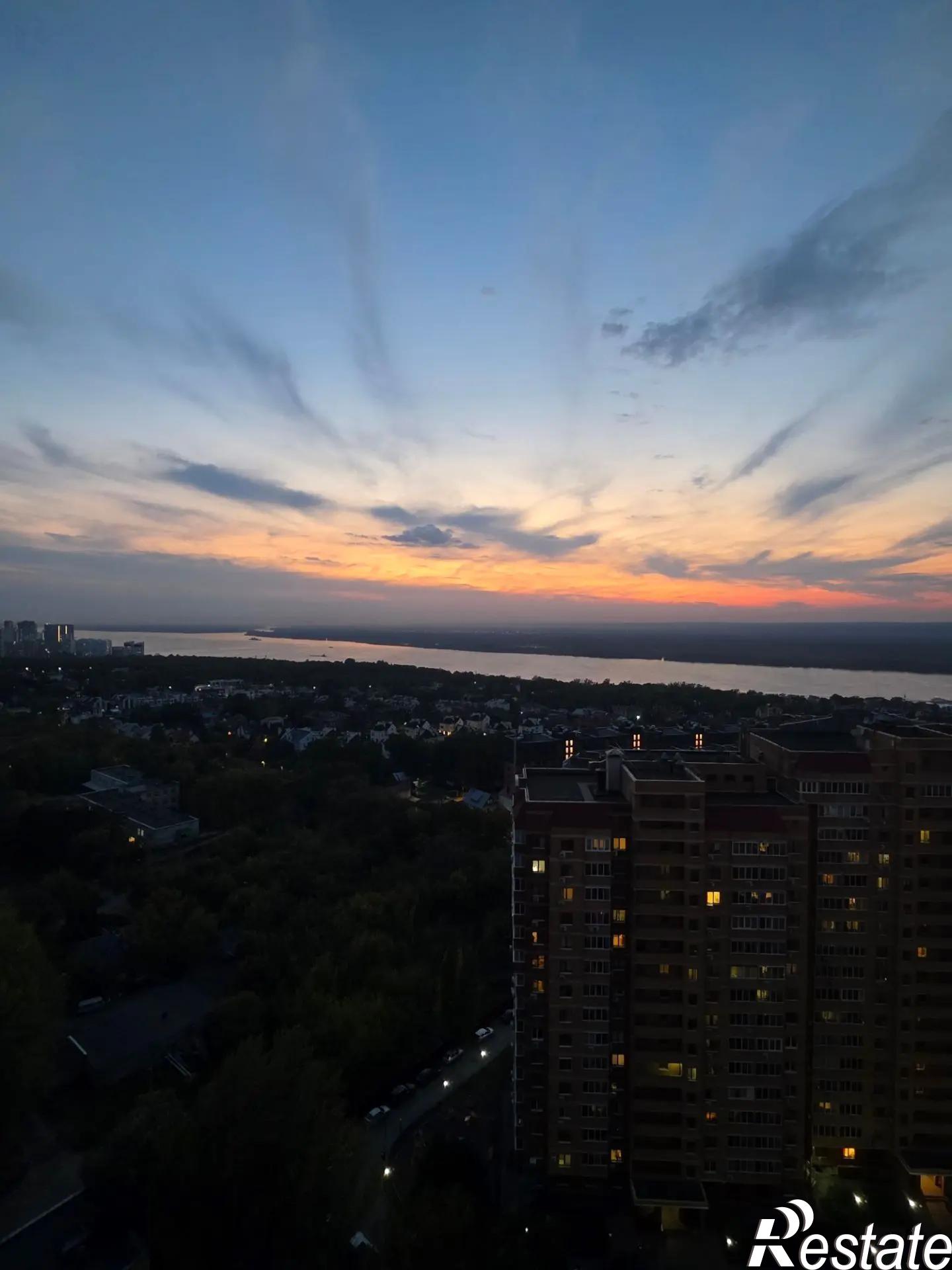 Купить квартиру за 10 200 000 рублей на Советской Армии улица, 238а