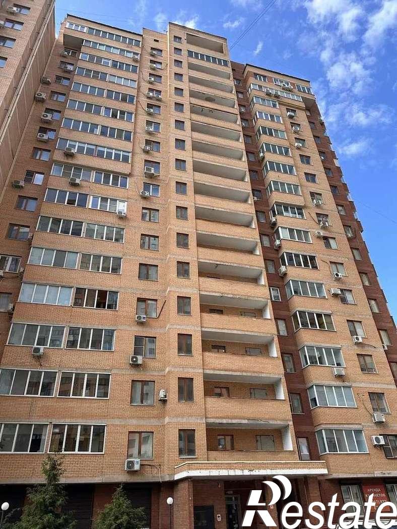 Купить квартиру за 15 200 000 рублей на Советской Армии улица, 238В