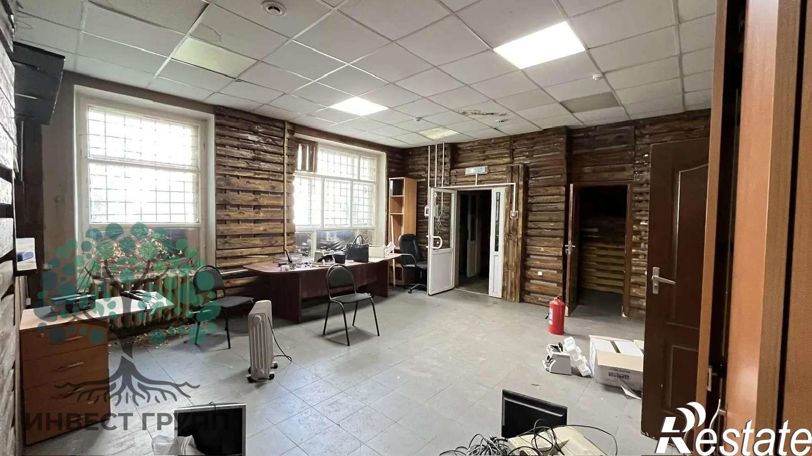 Купить торговое помещение за 13 000 000 рублей на Юных Пионеров проспект, 59