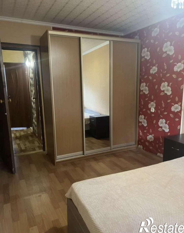 3-комн квартира Тополей улица, 4
