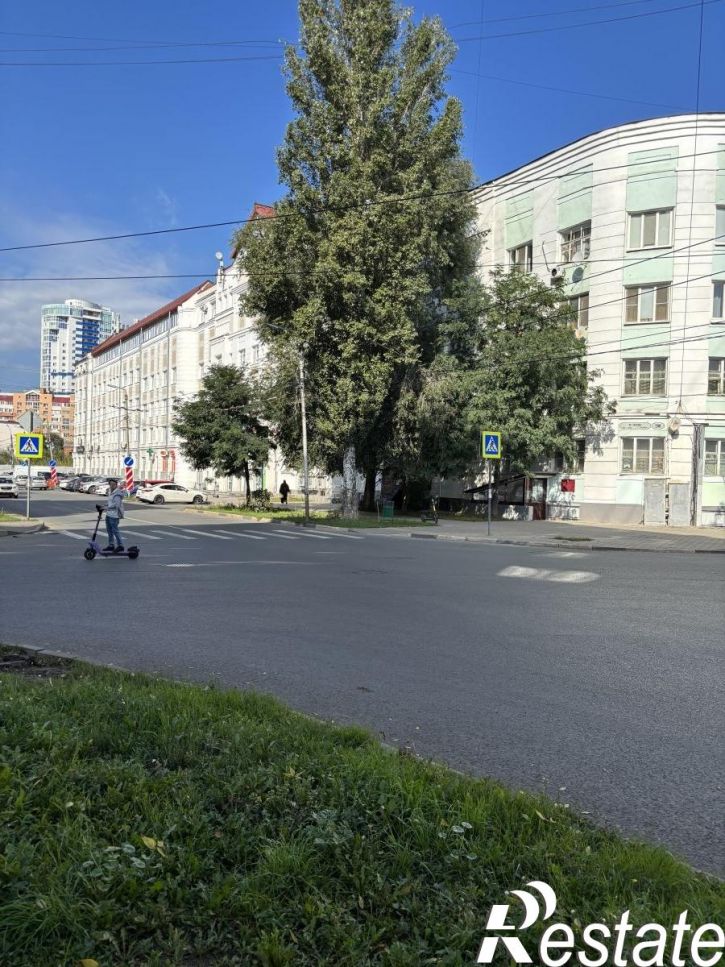 4-комн квартира Ново-Садовая улица, 208