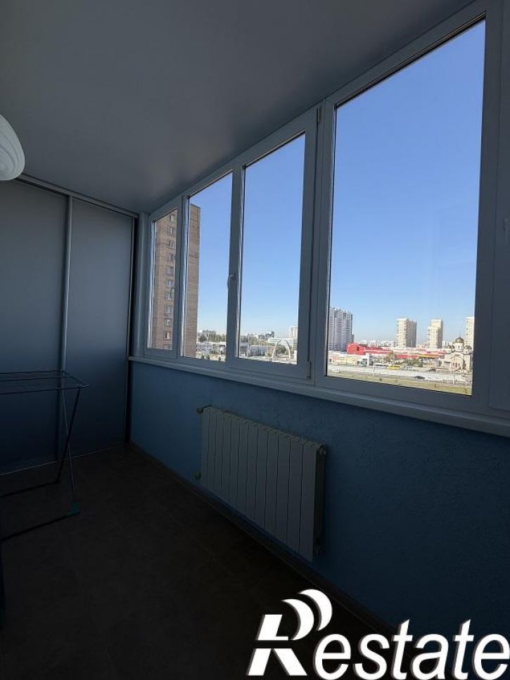 3-комн квартира Кирова проспект, 304