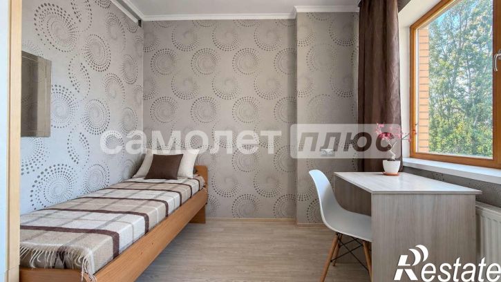 3-комн квартира Советской Армии улица, 238кВ