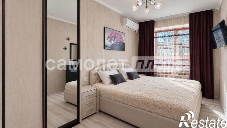 3-комн квартира Советской Армии улица, 238кВ