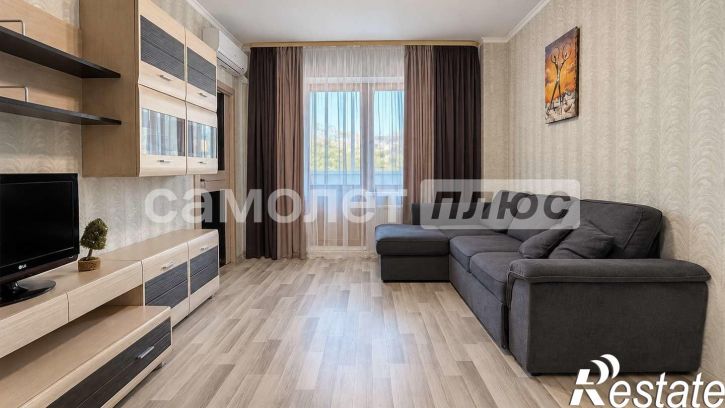 3-комн квартира Советской Армии улица, 238кВ