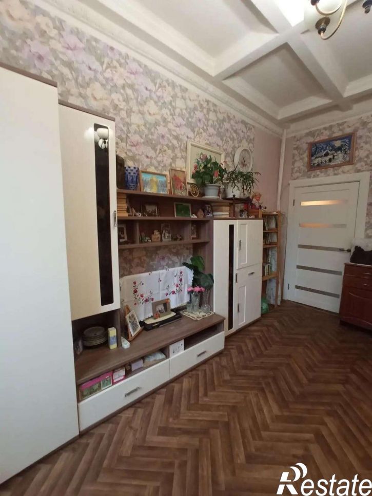 2-комн квартира Кирова проспект, 143
