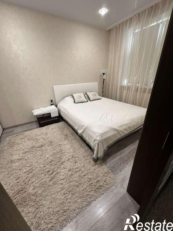 3-комн квартира Советской Армии улица, 238В