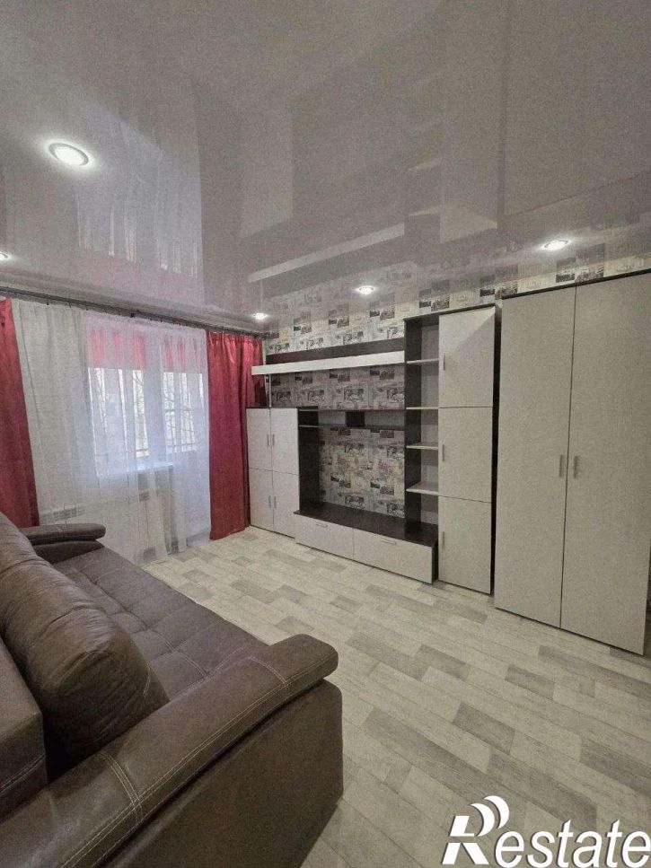 1-комн квартира Виталия Жалнина улица, 16